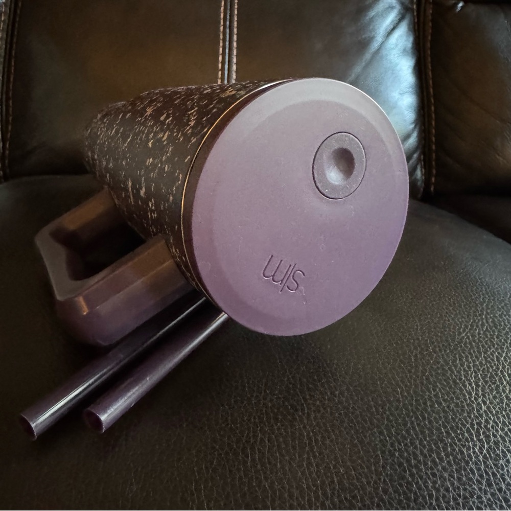 Elegant Purple Terrazzo Travel Bottle with Straws - Picture 2 of 3